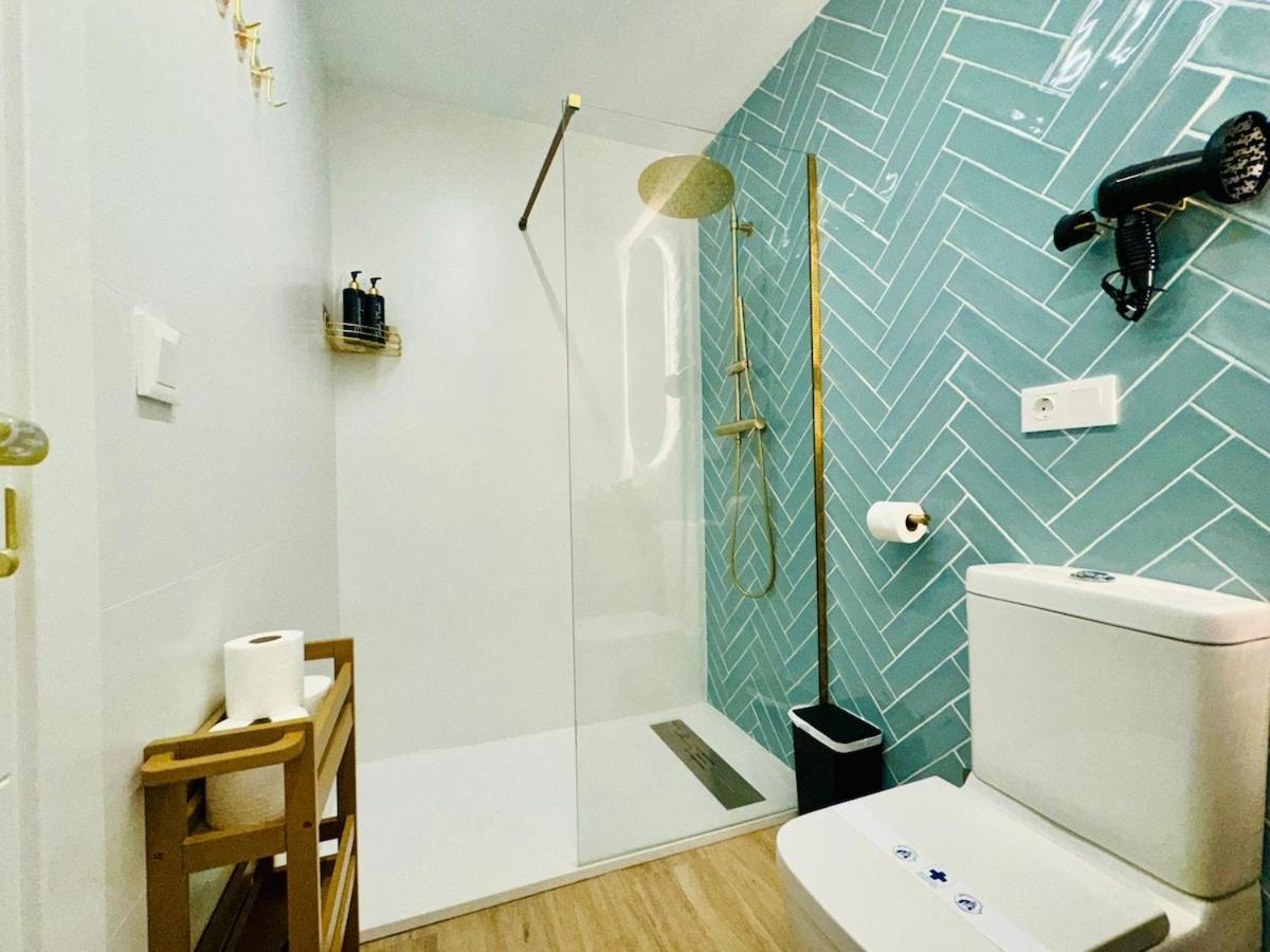 Bright & Stylish Flat Close To Center Apartment