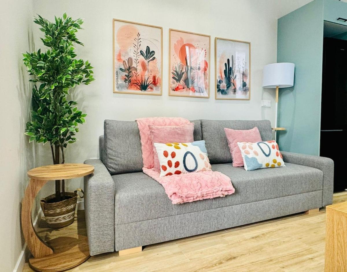 Bright & Stylish Flat Close To Center Apartment Valencia