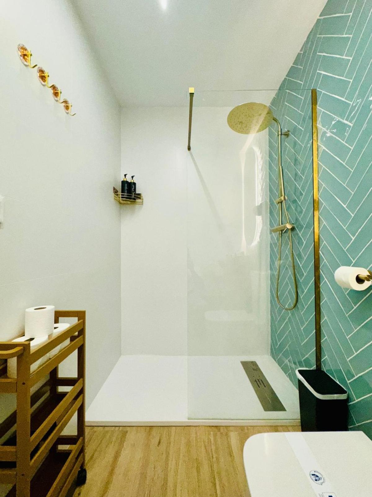 Apartment Bright & Stylish Flat Close To Center